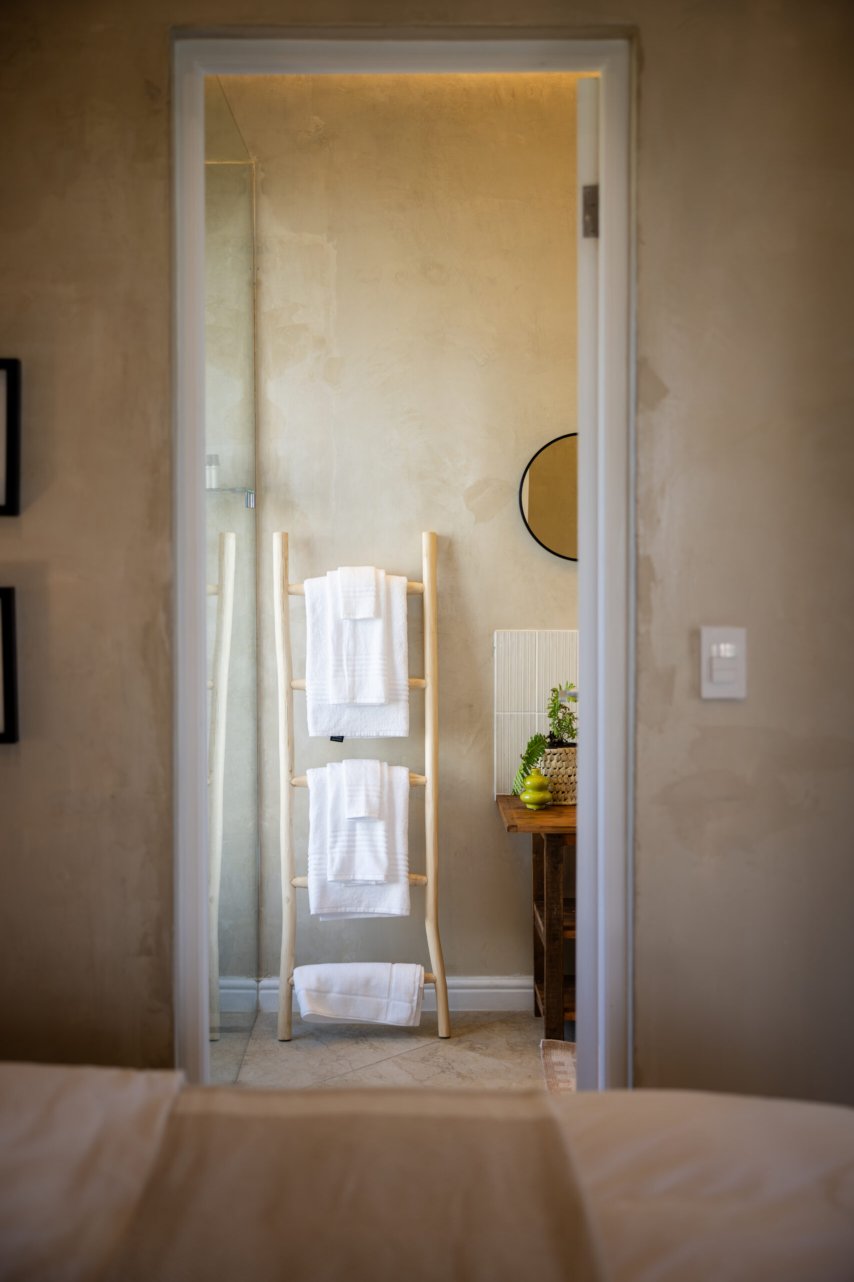 Shower bathroom in Cottage Three